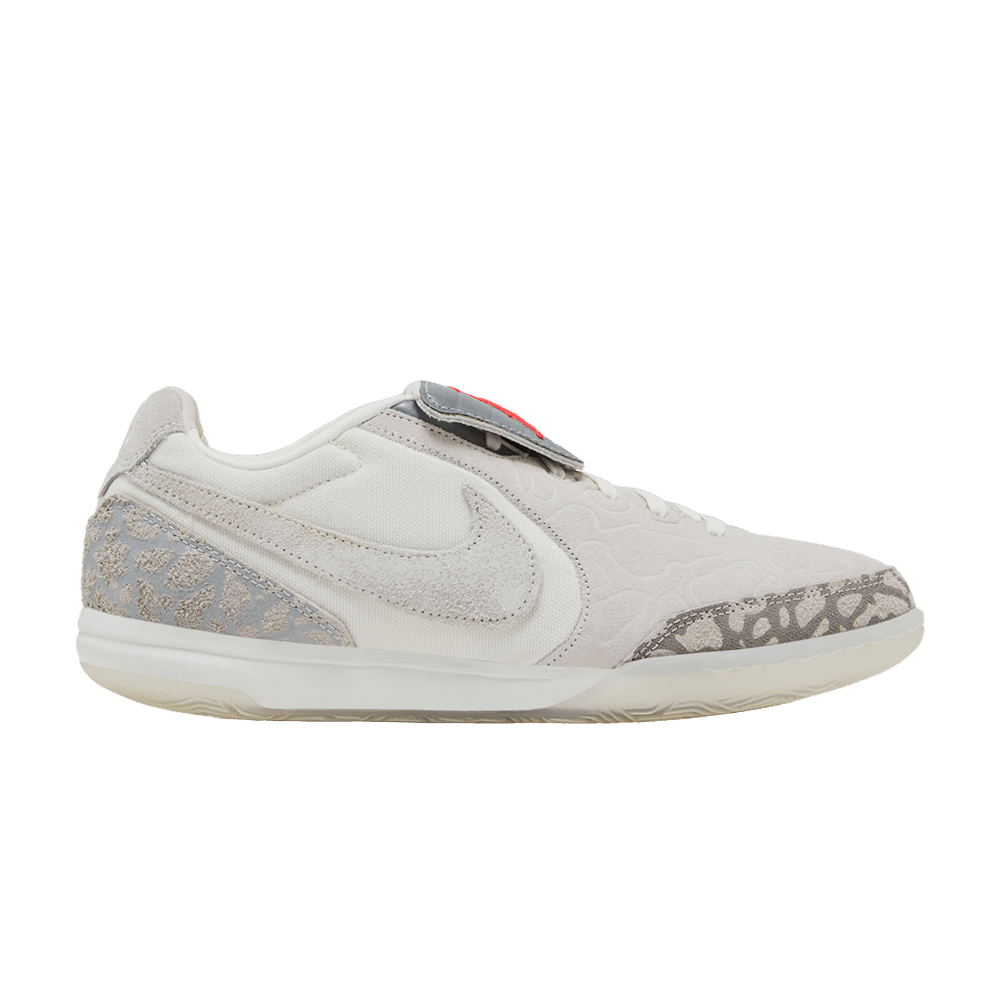 Nike Tiempo Streetgato SE 'Phantom'